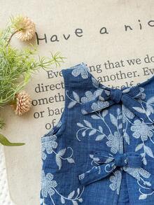 SHEIN LMoss Kids 女嬰刺繡花卉裝飾蝴蝶結上衣套裝 藍色兩件套 花卉兩件套 嬰兒女嬰 - 彩色 - 查看 6