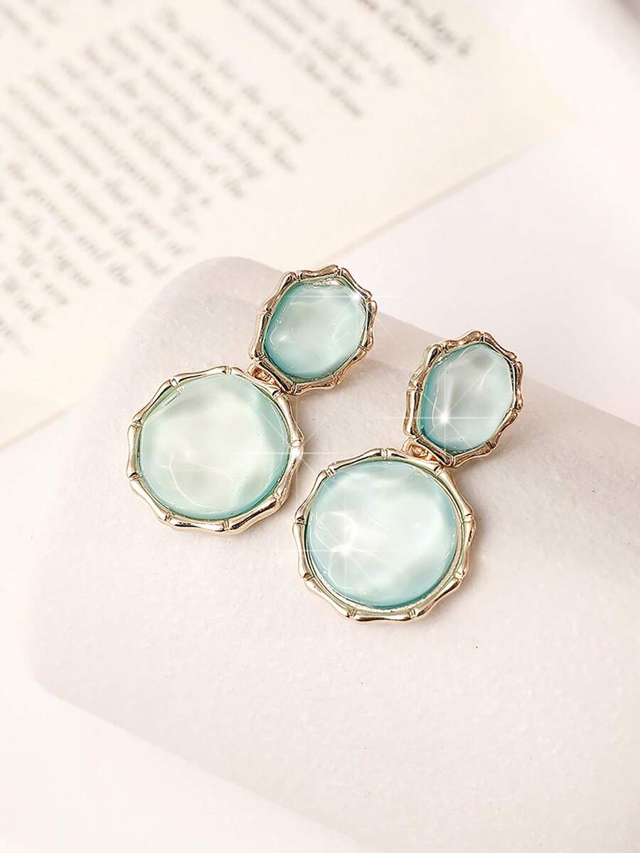 Enchnt 1 Pair Of Asymmetrical Light Green Earrings With Creative Water Patterns, Asymmetric Oval Earrings, Personalized And Fashionable Earrings And Accessories - Green - View 1