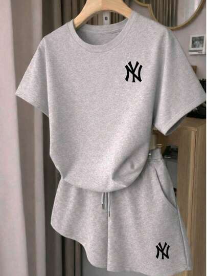 Set conjunto 2 piezas dama mujer estampado de moda camiseta playera  manga corta cuello redondo short liso estilo casual diario cómodo fresco ligero primavera verano playa calor moderno juvenil