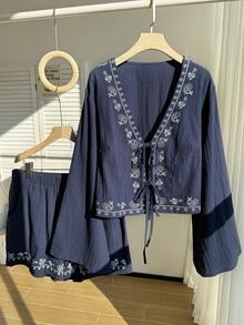SHEIN Comfortcana 春夏藏蓝色波西米亚风腰果印花系带衬衫短裤休闲度假大码两件套 - 藏蓝色 - 查看 3