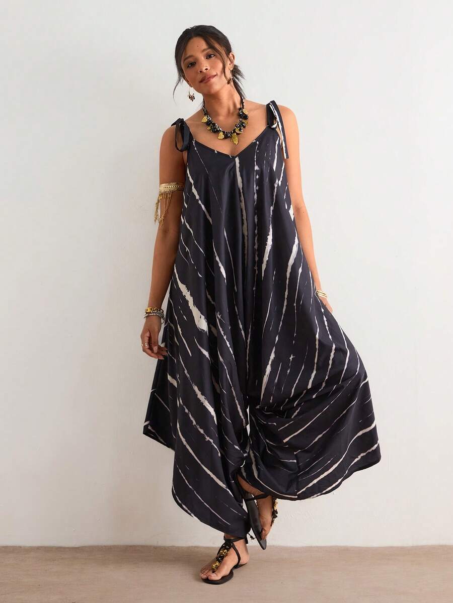 Freevana Bohemian Black Line Floral Print V-Neck Maxi Jumpsuit, Loose Wide Leg Vacation Style Romper, Slimming Drape Casual Jumpsuit, Summer - Black - View 1