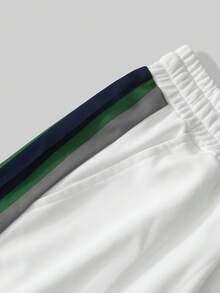 ROMWE MEN Prep Pantalones cortos deportivos casuales con estampado del escudo de la Copa Mundial 2026 para hombres - Blanco - Ver 6