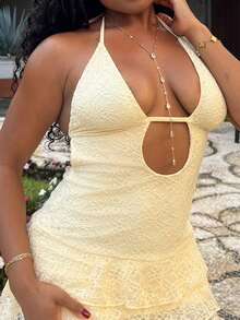 Tyla Gomez Vestido corto sexy con espalda abierta y cuello halter de unicolor para mujer - Amarillo - Ver 4