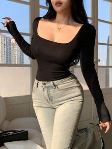 DAZY 女士方领修身休闲T恤，性感舒适，夏季必备 - 黑色 - 查看 8