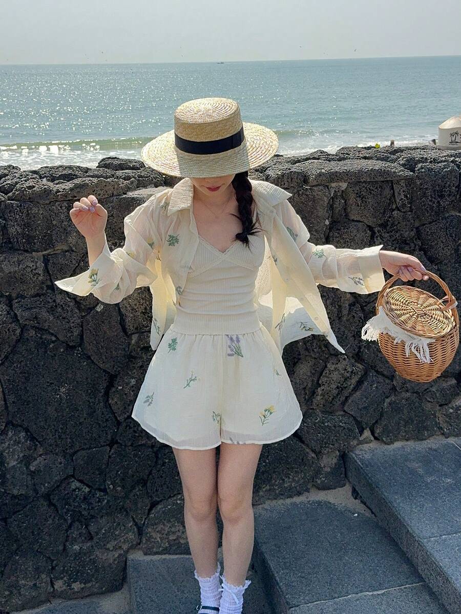 DAZY 两件套女式韩版杏色刺绣衬衫和短裤套装 - 杏色 - 查看 1