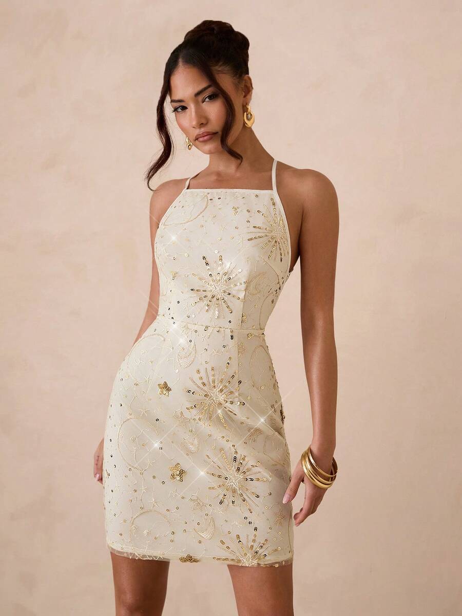 SHEIN Glamour 亮片面料设计，时尚露背剪裁，性感优雅，收腰设计，引人注目的春夏连衣裙 - 米色 - 查看 1