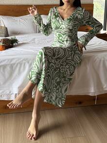 DAZY Charming Floral Print Cinched Waist Long Nightgown For Women Pajamas - Green - View 3