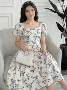 SHEIN Girlism 少女春夏黑白编织花叶印花泡泡袖收腰连衣裙 - 黑與白 - 查看 3