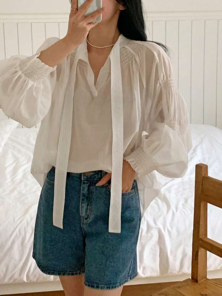 Women's V-Neck Semi-Sheer Loose Tie-Front White Vacation Blouse Summer
