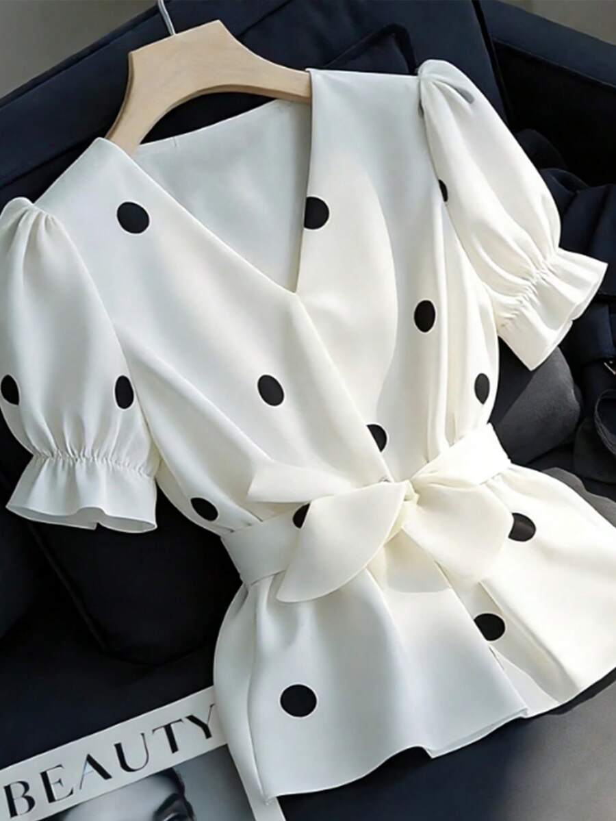 Franclia 夏季新款时尚百搭短袖宽松系带装饰V领波点女式衬衫 - 白色 - 查看 1