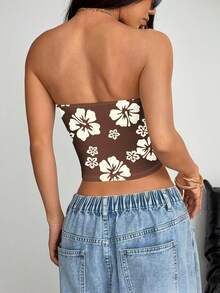 Sundraya 这款棕色印花女士休闲无肩带露脐上衣非常适合夏季度假、海岛风情和日常穿着。它展现了一种波西米亚风格。 - 彩色 - 查看 2