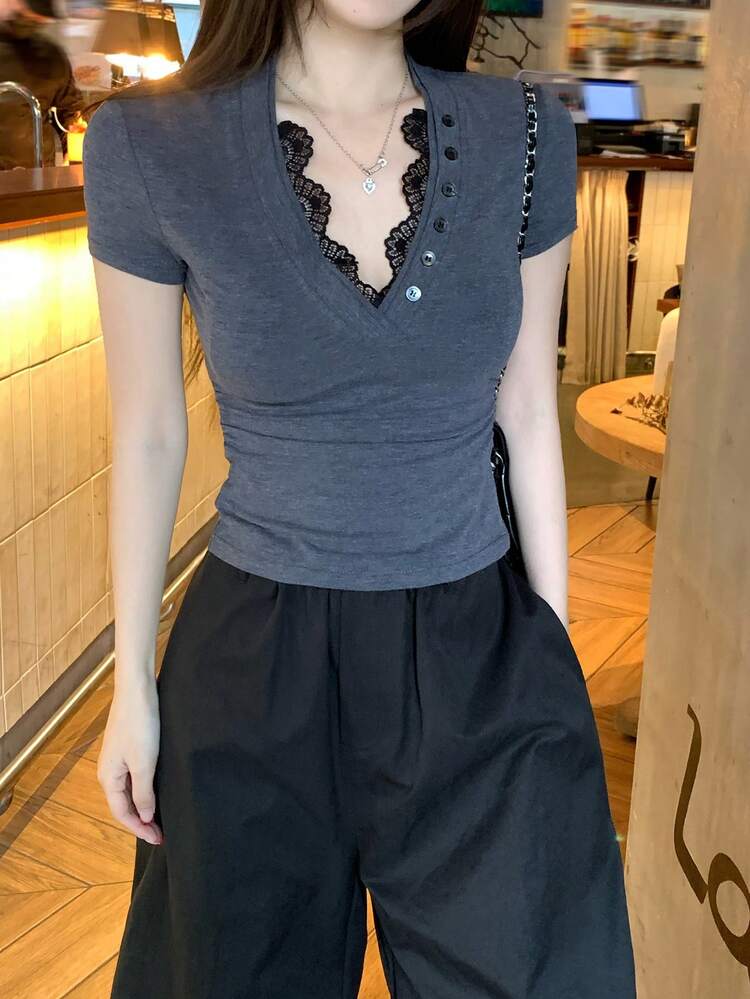 Women's Spring/Summer New V-Neck Lace Patchwork Button Shoulder Pad Short Sleeve T-Shirt