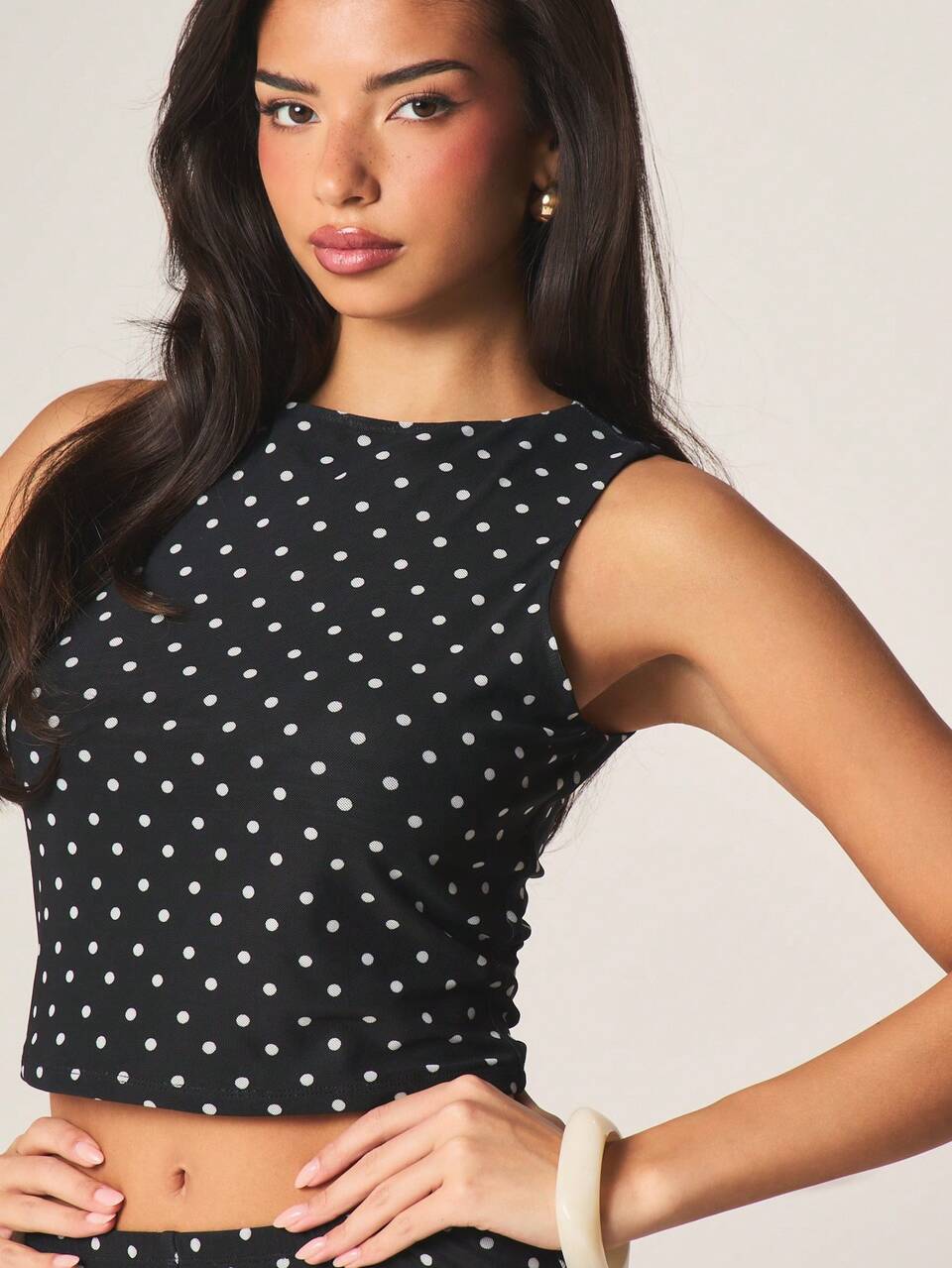 MISSGUIDED Women's Polka Dot Two Piece Crop Top And High Waisted Shorts Co Ord Set Summer Matching Outfit Sleeveless Fitted Black White
