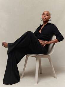 Vixey Textured Woven Pointed Collar Button Up Wide Leg Jumpsuit - Black - View 4