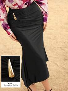 Modelyn Women's Black Mermaid Hem Fitted Pencil Skirt With Metal Decor - Black - View 2