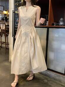 DAZY 女士独特V领无袖中长连衣裙，优雅韩式风格 - 白色 - 查看 1