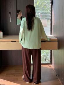 Dazy Plus Bộ đồ ngủ 2 món in hình mèo hoạt hình, tay ngắn và quần ống đứng, cỡ lớn dành cho nữ, thích hợp cho mùa xuân/hè. - màu xanh lá - Xem 7