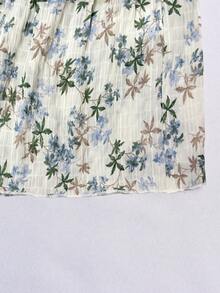 Sweetra Plus Size Women Casual Ditsy Floral Square Collar Ruffle Hem Blouse - Multicolor - View 4