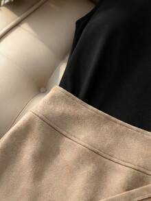 Franclia 时尚高领无袖修身背心搭配时尚麂皮高腰修身A字裙（侧开衩），女士春秋季两件套 - 黑色 - 查看 5