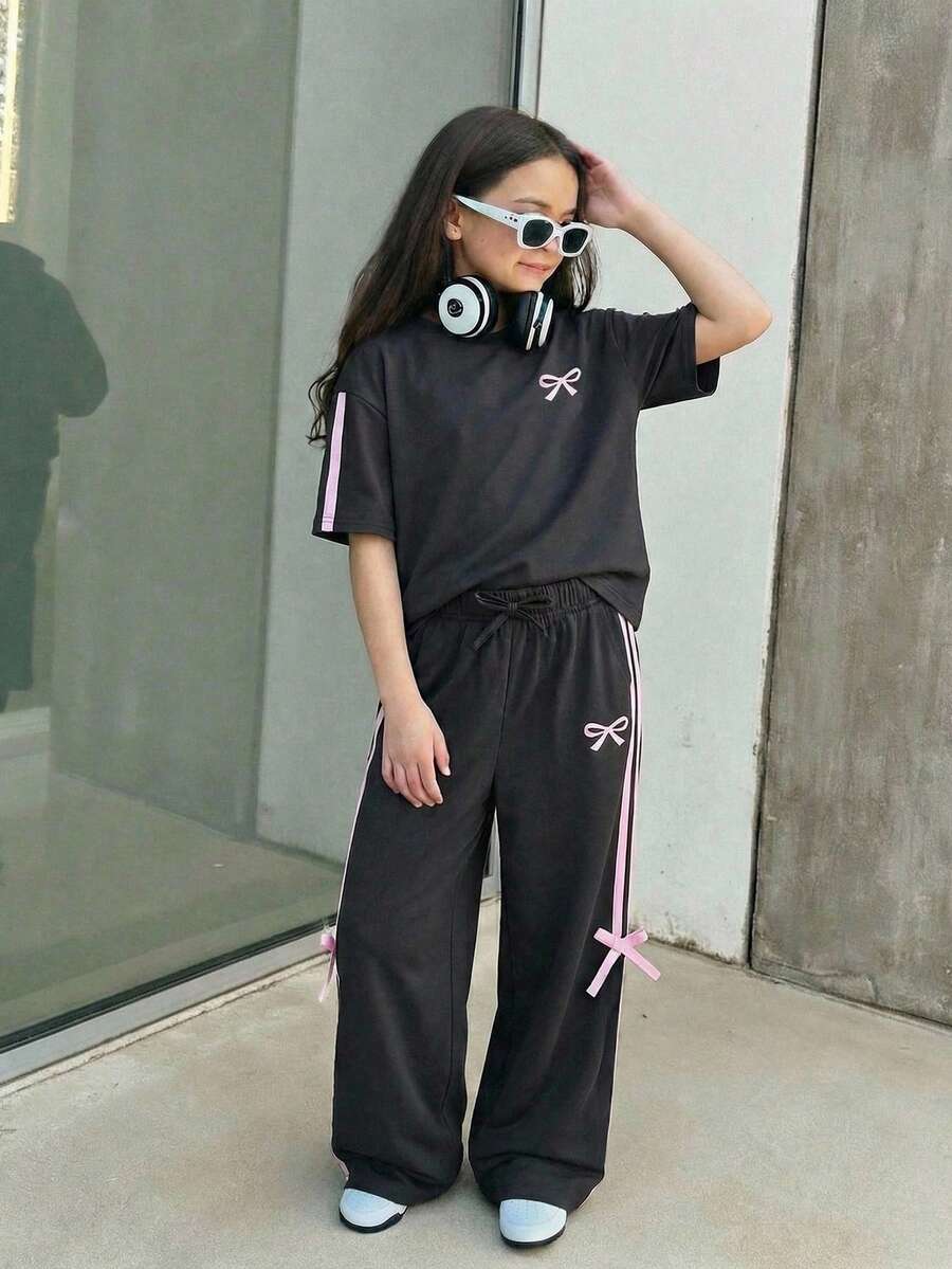 SHEIN 少女休闲宽松舒适圆领短袖T恤和裤子套装 - 黑色 - 查看 1