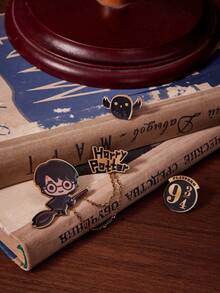 HARRY POTTER X SHEIN A Magic-Themed Cartoon Boy Figure Pattern Double-Stranded Metal Oil Drop Brooch - Multicolor - View 3