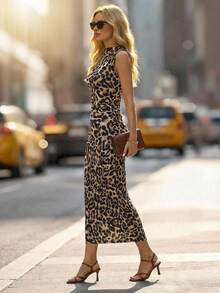 Editum Red Abstract Print Sleeveless Bodycon Midi Dress, Suitable For Summer - Multicolor - View 4