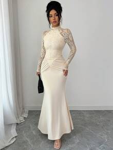 Allurite 优雅简约黑色针织毛衣上衣，蕾丝拼接修身牛奶丝连衣裙，适合单身派对、下午茶聚会、秋冬季穿着。 - 杏色 - 查看 4