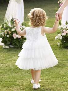 SHEIN Babygirl Elegant & Cute White Textured Sleeveless Loose Summer Dress Baby Girl Lace White Dress White Flower Girl Dress Toddler Girl Elegant Dress White Dress White Flower Dress Baby Girl Lace Dress Flower Lace Dress Baby Girl White Dress - Apricot - View 2