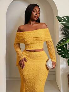 Radiana Bộ đồ nữ cỡ lớn thu đông, xuân hè thanh lịch, lộng lẫy, quyến rũ, gợi cảm gồm 2 món: áo dài tay trễ vai ôm sát, gợi cảm, chất liệu dệt kim và chân váy đuôi cá. - Màu Mù tạt vàng - Xem 5