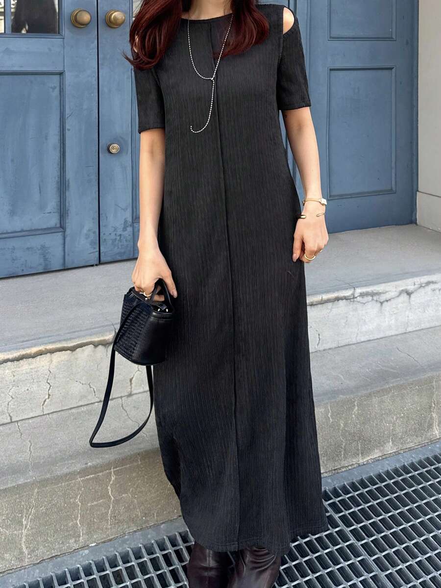 FRIFUL 女士圆领短袖露肩纹理直筒休闲连衣裙 - 黑色 - 查看 1