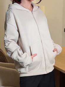 Abrilcols 女士连帽拉链长袖字母刺绣图案休闲卫衣，毕业长袖上衣，返校服装，毕业典礼，女士教师服装，秋冬返校 - 卡其色 - 查看 3