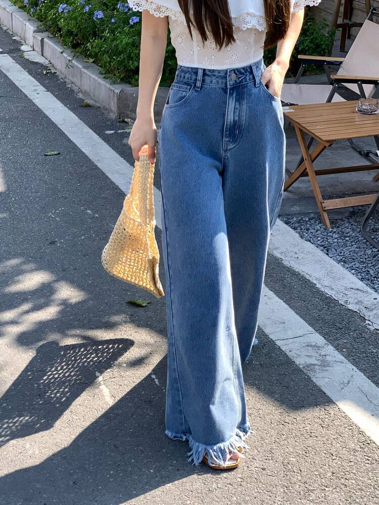 Women's Frayed Hem Korean Style Washed Casual Flare Leg Jeans
