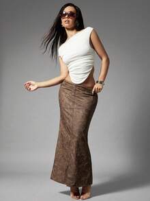 Denimoi Low Rise Light Weight Faux Leather Maxi Skirt With Back Slit Sexy Skirt GNO Fashion Girls Night - Brown - View 1