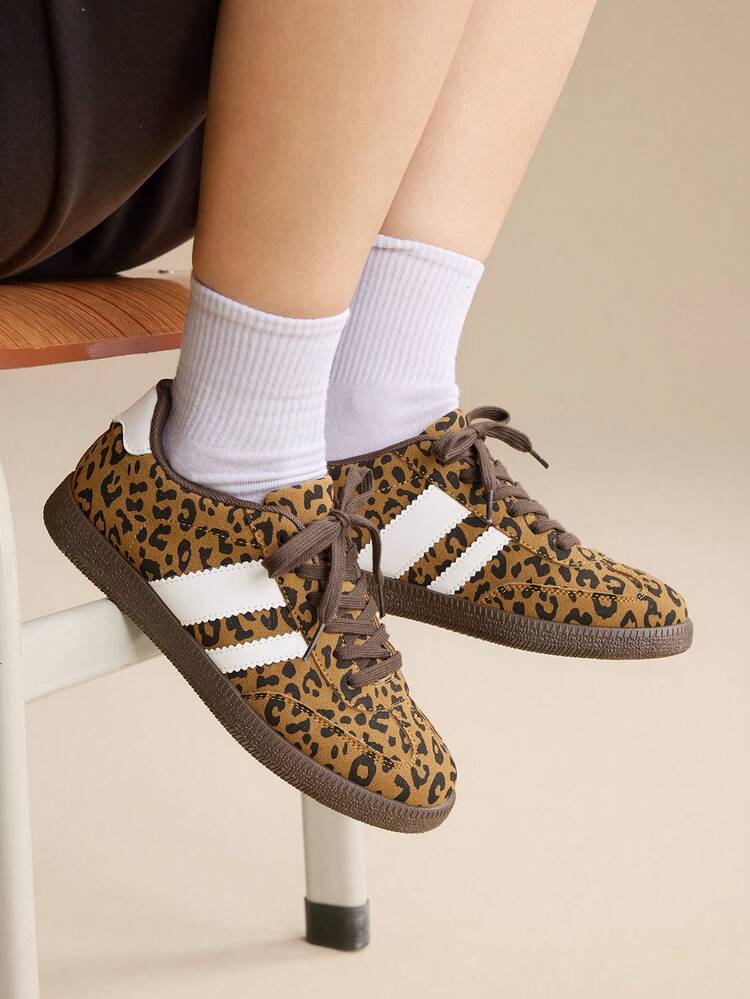 CUCCOO EASI 2026 New Spring Women Retro Versatile Casual Sneakers, Flat White Shoes