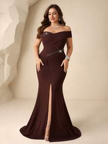Coutiva Vestido de noche formal elegante con hombros descubiertos y abertura, para tallas grandes - Marrón - Ver 3