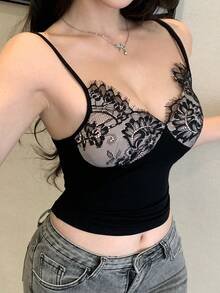DAZY 迷人蕾丝拼接吊带背心，内置衬垫，女士款 - 黑色 - 查看 7