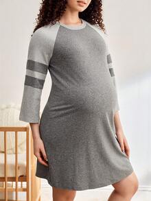 BloomMama Đầm mặc nhà thoải mái, đa năng, cổ tròn, phối màu tương phản dành cho bà bầu - Nhiều màu - Xem 5