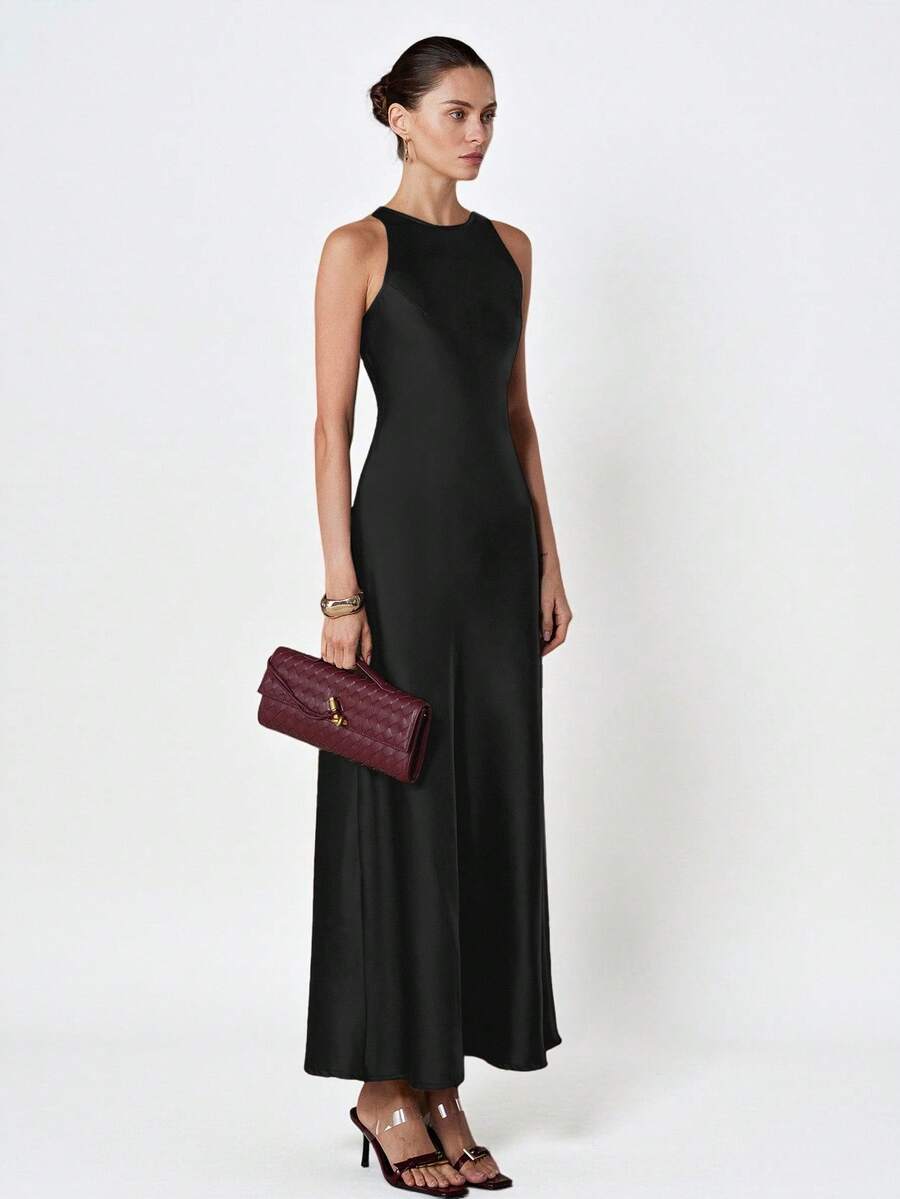 Aveloria Modichic Vestido Feminino Slim Fit Longo de Cetim com Gola Halter Sem Mangas Gola Alta Elegante Minimalista Formal Aniversário Jantar Bar Festa Preto Liso Baile de Formatura Verão - Preto - Visão 1