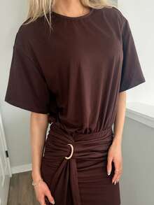 Sydney Algeri 宽松版型方肩修身半身裙垂褶环细节T恤连衣裙街头风可爱优雅休闲性感外出秋季太妃糖派对冬季优雅 - 巧克力棕 - 查看 5