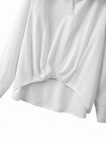 GlowEve CURVE 大码女式灯笼下摆长衬衫，A字版型，显瘦，适合返校、毕业、情人节、音乐节、母亲节、万圣节、感恩节、复活节、国庆节、舞会、约会、婚礼、户外活动等场合。白色女式衬衫，优雅白色上衣，优雅女式衬衫，系带衬衫，性感女式衬衫，女士时尚上衣，优雅女式衬衫，优雅商务休闲女式上衣，最新款女式上衣，优雅高贵女式衬衫。 - 白色 - 查看 3