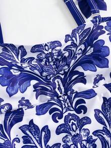 Swim Oasis 大码女装两件套：蓝色印花时尚度假休闲荷叶边印花网纱半身裙 + 修身褶皱抹胸连体泳衣，优雅套装 - 藍色 - 查看 3