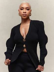 Vixey Wavy Shaped Sleeve Large Gold Button Split Hem Knit Cardigan - Black - View 4