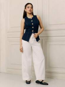 Criza Taa Women's Round Neck Single-Breasted Casual Sleeveless Denim Top - Dark Wash - View 3