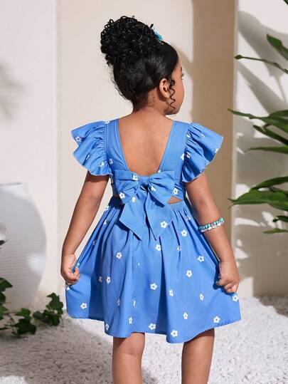 Young Girls' Summer Squishy Blue Ditsy Floral Puff Sleeve Hollow Back Bow Tie Waist Casual Dress, Versatile For Vacation, Sibling Matching, Park Camping, Family Photo, Party, Daily Wear