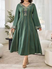 Al Najma Elegant Embroidered Trim Splice Long Sleeve Modest Plus Size Dress - Green - View 3