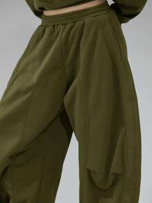 COUREZ Low Rise Baggy Balloon Joggers With Pleated Knees /Y2K Spring Clothes For Women Wide Leg Pants Woman Sweatpants For Woman Summer Outfits For Women Spring  Summer Loungewear Festival Oversized Pants Wide Leg Sweatpants Baggy Pants Concert Outfits - Army Green - View 7