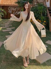 DAZY 女士刺绣蕾丝网纱中长连衣裙，优雅独特，正式场合礼服/吊带裙 - 杏色 - 查看 3