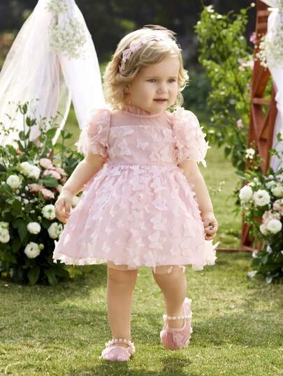 SHEIN 优雅可爱的粉色蝴蝶网纱短袖女婴连衣裙