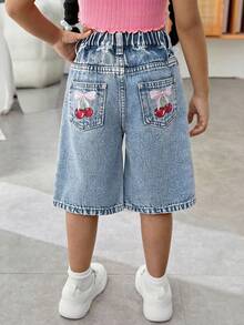 SHEIN Young Girl Y2K New Fashion Casual Soft Boho Pink Bowknot And Cherry Print Light Blue Loose Fir Cotton Denim Long Jeans Shorts Spring Summer,For Spring/Summer Dailywear,Streetwear,Beach,Vacation, Casual, Graphic Jeans,Short,4-Year-Old Shorts,Summer Shorts,Casual Shorts,Bowknot Shorts,Cherry Shorts - Light Wash - View 3