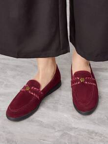 Sleekvia Casual Versatile Commuting Fringe Decor Flat Loafers - Red - View 5